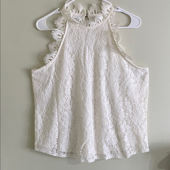 Maunces Tops - Elegant Cream Lace Halter Top